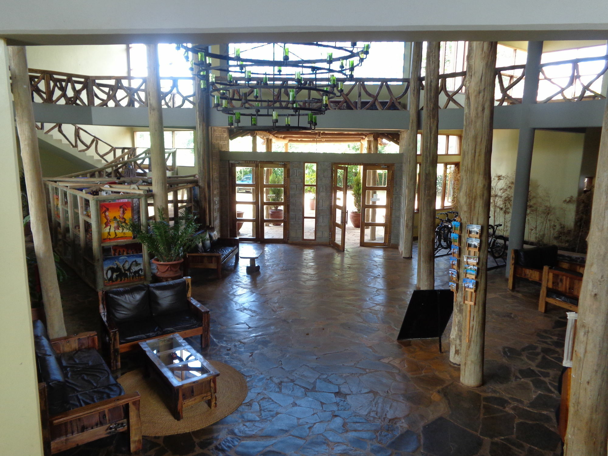 Weru Weru River Lodge Екстериор снимка